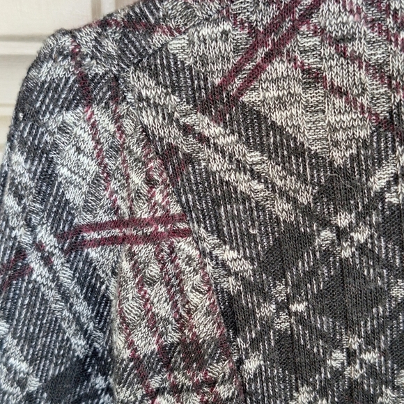 Alyx Petite Dress SzPl Gray/Maroon Plaid Bell Sleeve Fit/Flare Sweater Knit - Picture 5 of 7
